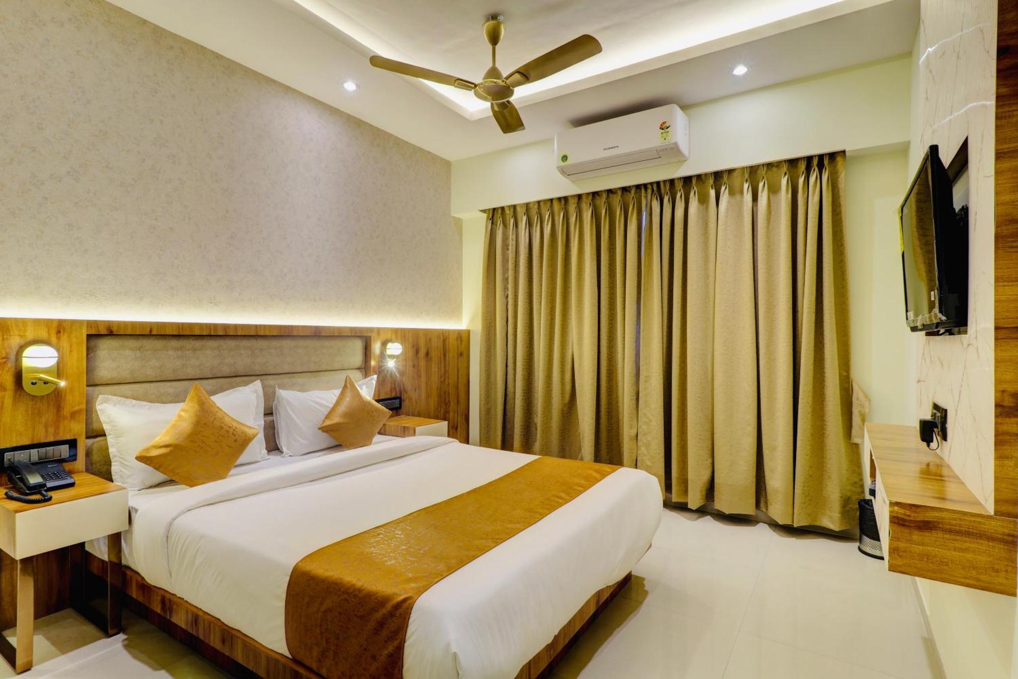 Home2 Studio Apartments Mumbai Exterior photo